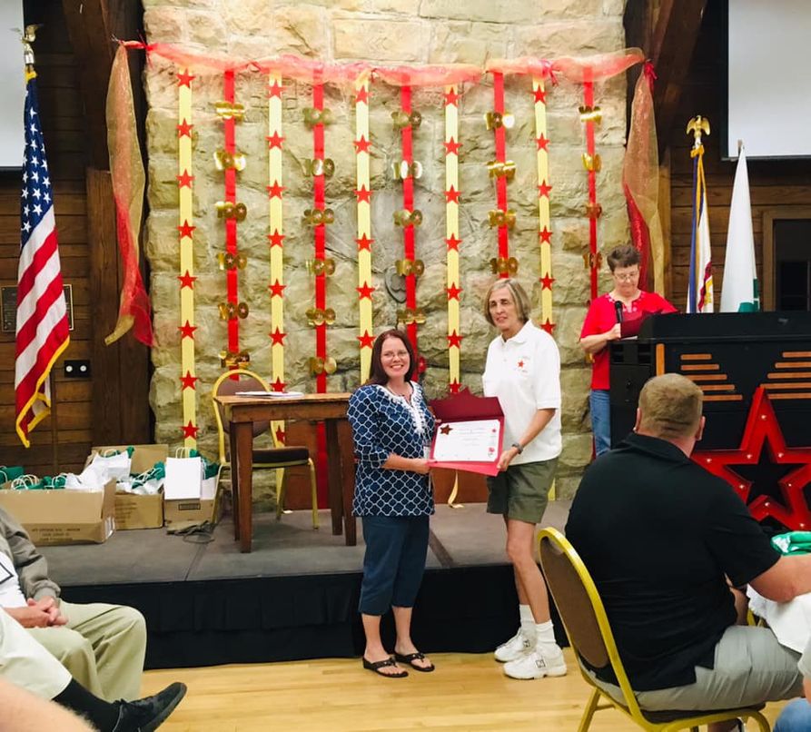 Tammy Barnett (left) is Recognized as Outstanding 4-H All Star from Wayne County 2019
